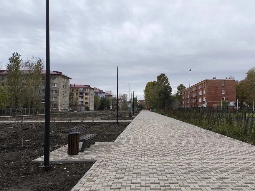 В Советском округе продолжат благоустраивать аллею Энергетиков — Химиков.