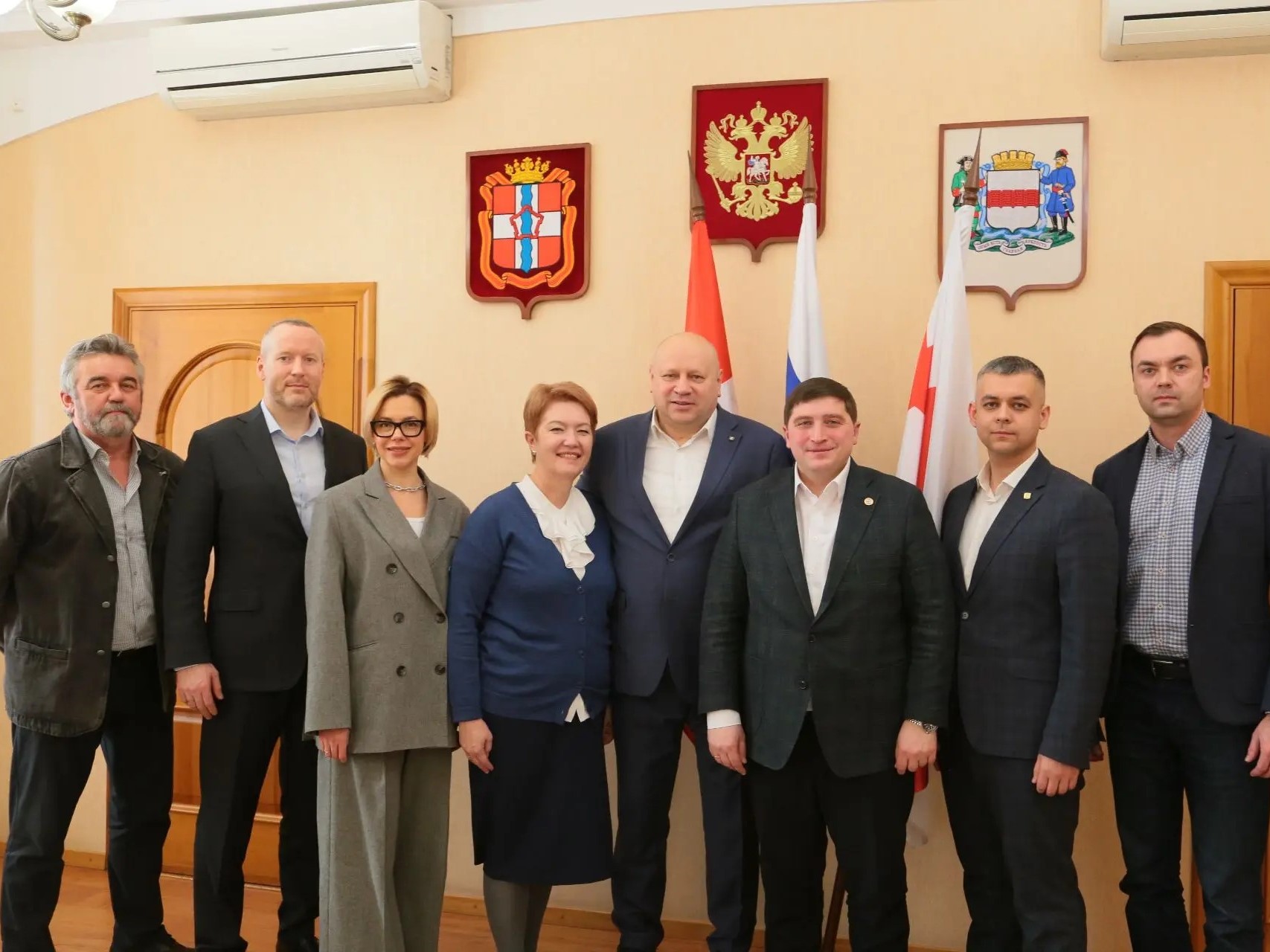 Сергей Шелест встретился с мэром Нижнекамска.