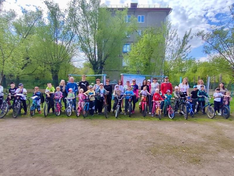 Каждую субботу мая в нашем городе проходит традиционный велопробег «Будущее ВелоОмска».