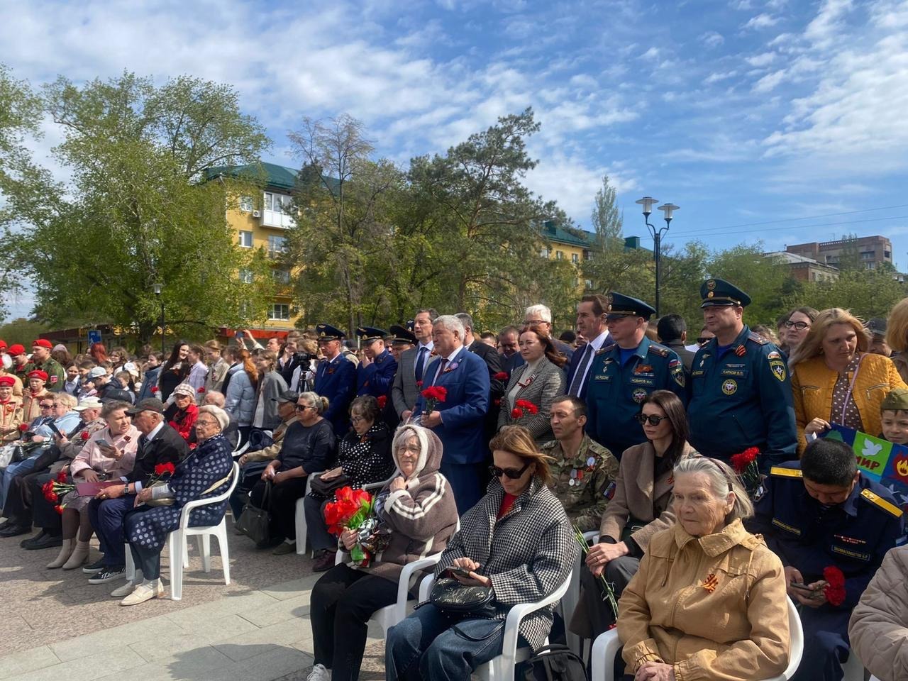 Омичам в преддверии майских праздников напомнили о правилах поведения во время массовых мероприятий.
