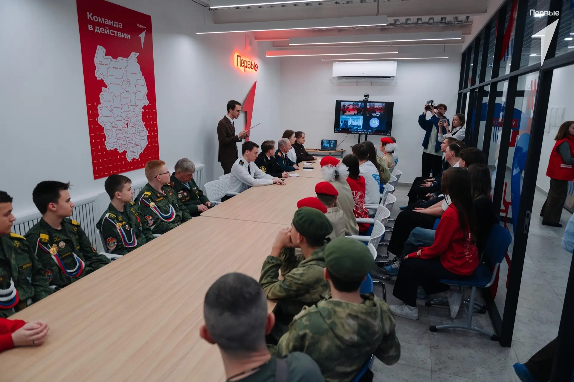 В Омске продолжается городской патриотический форум «Искра».