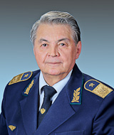 Ильхам Исламович Галиев (родился в 1940 году).