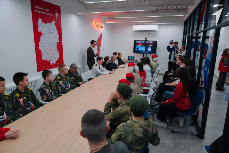 В Омске продолжается городской патриотический форум «Искра».