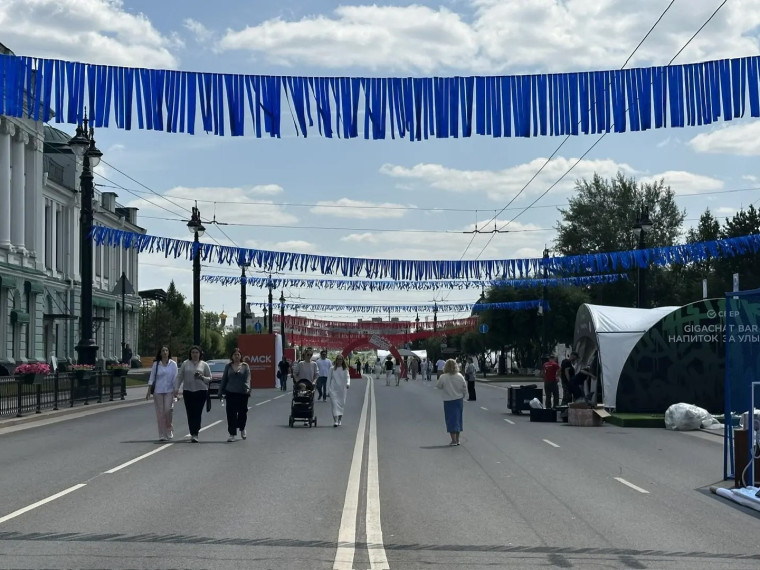 В Омске Любинский проспект начнут перекрывать раньше.