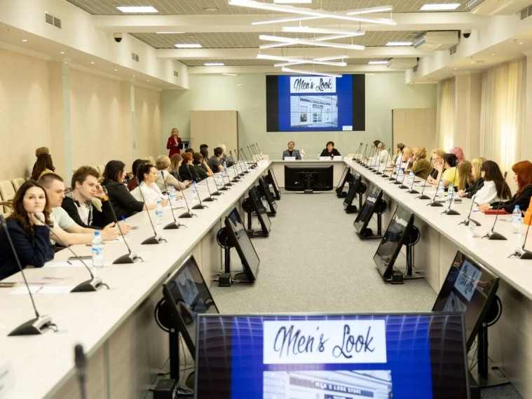 В Культурной столице России проходит масштабное событие индустрии красоты.